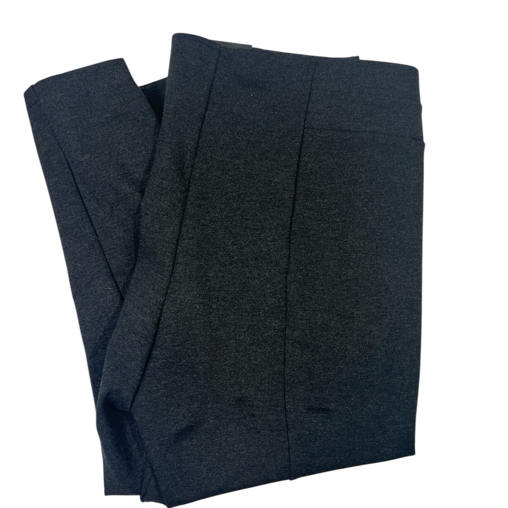 NWT Avenue Ponte Legging Original Fit Stretch Pants Gray Size Petite 18/20 - Picture 2 of 10